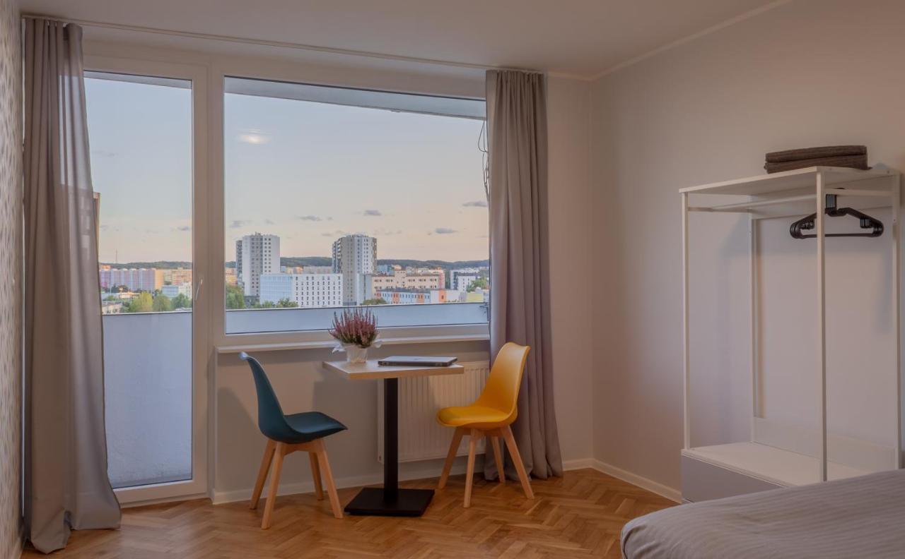 Initium Rooms - Pokoje Na Wynajem - Obroncow Wybrzeza 4D Гданьск Экстерьер фото