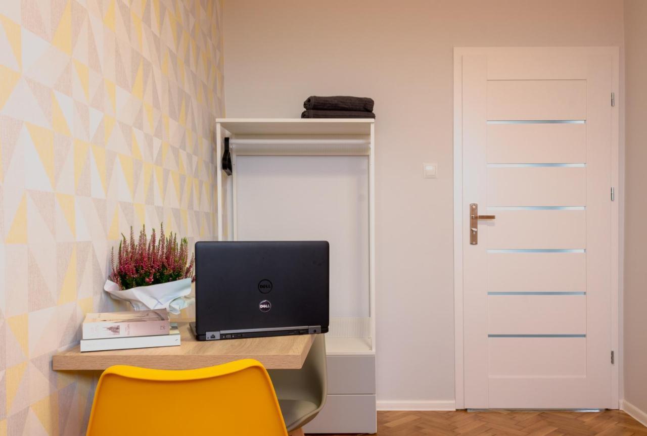 Initium Rooms - Pokoje Na Wynajem - Obroncow Wybrzeza 4D Гданьск Экстерьер фото