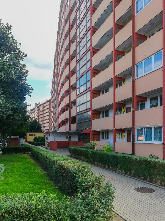 Initium Rooms - Pokoje Na Wynajem - Obroncow Wybrzeza 4D Гданьск Экстерьер фото